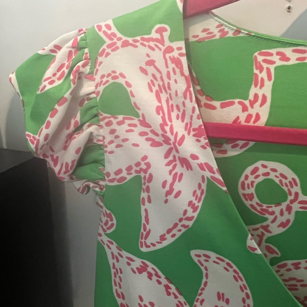 Lilly Pulitzer Green & Pink Floral V‑Neck Midi Dress - Picture 11 of 12